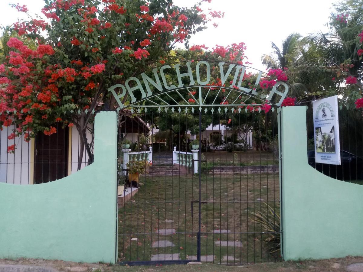 Residencia Pancho Villa Canoa Quebrada Ngoại thất bức ảnh